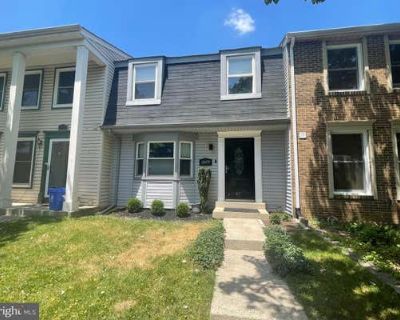 3 Bedroom 4BA 1920 ft Condo For Sale in GERMANTOWN, MD