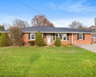 4 Bedroom 2BA 1633 ft Single Family House For Sale in Mt Sterling, KY