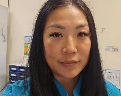 I'm easy going , friendly, responsible person. Work as a nurse. Have 2 dogs that are 8lbs. I like to read, listen to music, watch TV or do something relaxing on my day off.. 3 Bedroom. 3 Bathroom