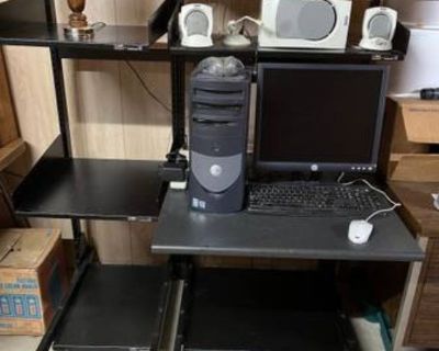 Computer Desk / Work Station on wheels - Heavy Duty
