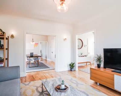 Meeting Retreat: Bright, Spacious, Remodeled Historic Craftsman, Oakland, CA