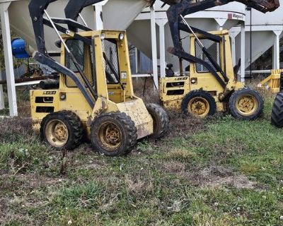 2 skid steers for sale. both have continental engines. One is inoperable the other
