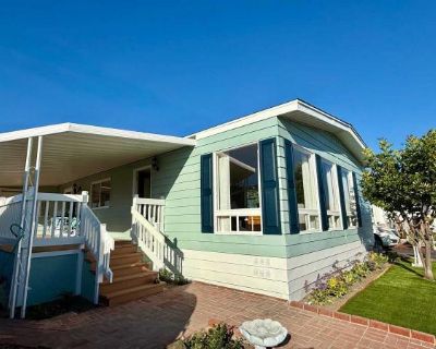 3 Bedroom 2BA 1440 ft Mobile Home For Rent in Huntington Beach, CA