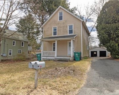 3 Bedroom 2BA 1418 ft House For Rent in Seymour, CT