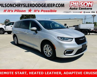 Used 2023 Chrysler Pacifica Touring L