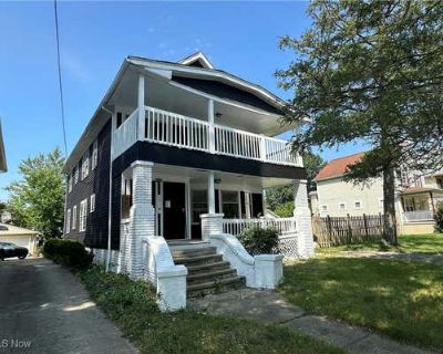 4 Bedroom 2BA 3475 ft Duplex For Sale in CLEVELAND, OH