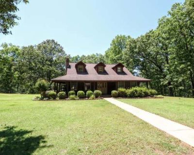 3 Bedroom 3BA 1994 ft Single Family Home For Sale in FULTON, MS