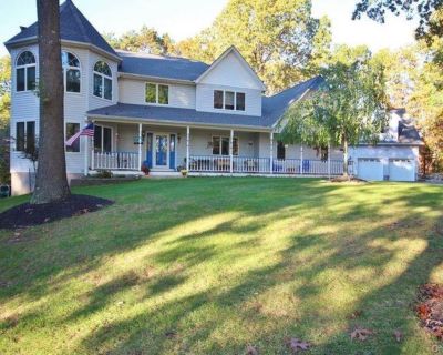 4 Bedroom 2BA 3110 ft Furnished House For Rent in Stony Point, NY