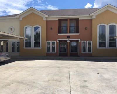 3 Bedroom 2BA 1400 ft Apartment For Rent in Pharr, TX