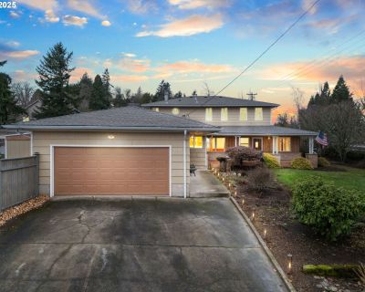 3 Bedroom 3BA 2758 ft Townhouse For Sale in Salem, OR