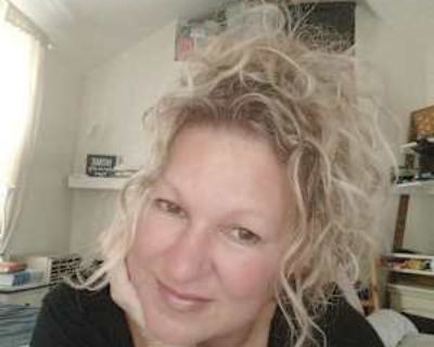 Julie Chase, 58 years, Female. Looking in: Ashland, Grafton County, NH