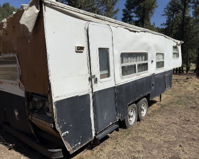 Gooseneck trailer