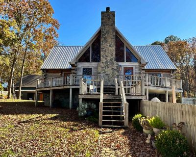 3 Bedroom 2BA 2612 ft Single Family House For Sale in Cedar Bluff, AL