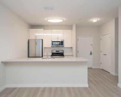 16 Bennett St # 504. Property for Rent in Jersey City, NJ for $2,300 with 1 bedroom and 1 full bath. This property is 780 square feet.. Come check out this gorgeous and modern one bedroom apartment located at 16 Bennett St. in Jersey City! The building offers keyless entry, a luxurious roof deck that offers panoramic views of New York City, West New Jersey, and the Hackensack river. Also includ...