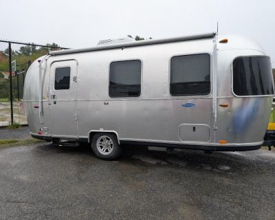 2019 Airstream BAMBI 22FB