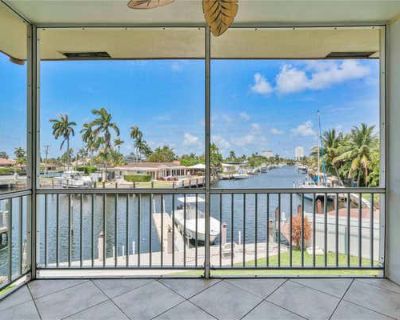 1 Bedroom 2BA 690 ft Condominium For Sale in POMPANO BEACH, FL
