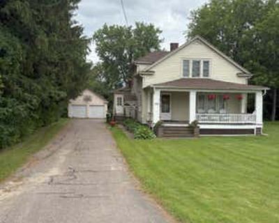 4 Bedroom 2BA 2228 ft Single Family Home For Sale in CHAMPLAIN, NY