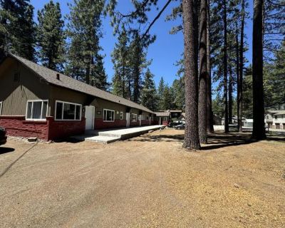 2 Bedroom 1BA Pet-Friendly House For Rent in South Lake Tahoe, CA