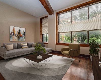 1 Bedroom 1BA 703 ft Condo For Sale in Memphis, TN