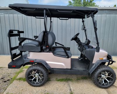 2025 Denago EV Nomad XL Electric Golf Carts Sterling, IL