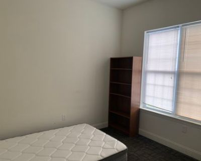 Room in an apartment to rent in Newark Delaware