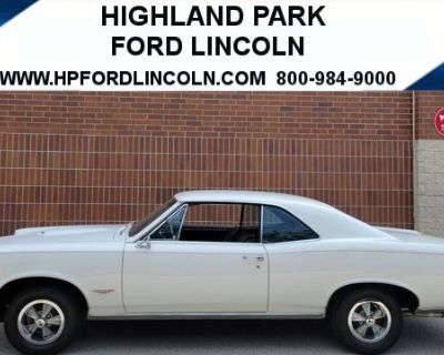 CALL OUR SALES DEPARTMENT TODAY 1-847-433-7200 TO GET ALL THE DETAILS ON THIS VEHICLE AS WELL AS INFORMATION ON ALL THE INCENTIVES AVAILABLE! We are not responsible for any typos or errors on the information provided here. Price excludes tax, title, license, and documentary service fee.