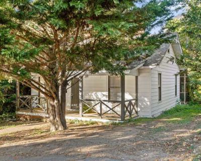 2 Bedroom 1BA 1016 ft Single Family Home For Sale in CHATTANOOGA, TN