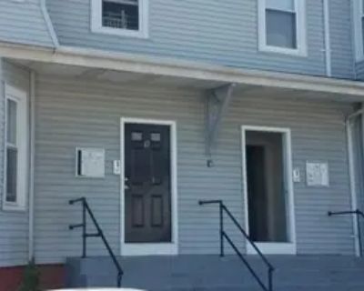 3 Bedroom 1BA 1000 ft Condo For Rent in Boston, MA
