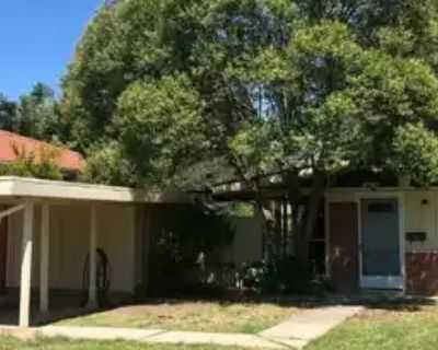 2 Bedroom 1BA 900 ft Condo For Rent in Cupertino, CA