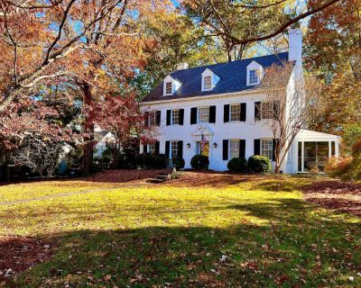 4 Bedroom 4BA 3600 ft Furnished Apartment For Rent in South Boston, VA