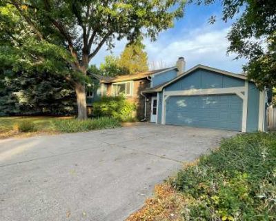 Great Home in Fort Collins. image_url. Patio / balcony Granite counters Dishwasher Dogs allowed Walk in closets Air conditioning Unit Amenities air conditioning carpet dishwasher fireplace granite counters microwave oven patio / balcony range refrigerator walk in closets Property Amenities dogs allowed. Pets allowed. 4 Bedroom. 2 Bathroom. 1880 ft