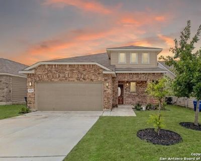 10238 Midsummer Meadow. The Alamo, River Walk, and friendly Texan culture make San Antonio a special place to live. On-site laundry Patio / balcony Granite counters Garage Recently renovated Walk in closets Unit Amenities air conditioning bathtub granite counters patio / balcony walk in closets recently renovated Property Amenities game room on-site laundry parking garage internet access media ...