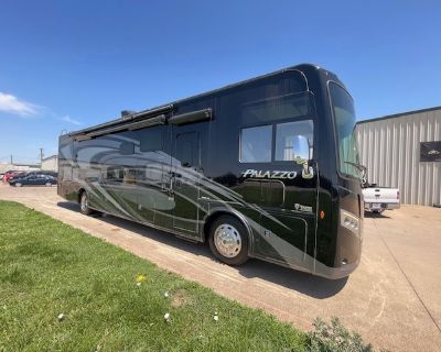 2022 Thor Motor Coach Palazzo 37.5