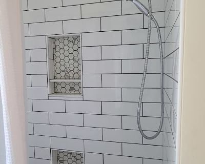 Private room with own bathroom in a House, Jackson, MS 39216