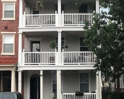 129 W Miner Street # 2. Property for Rent in West Chester, PA for $2,095 with 3 bedrooms and 1 full bath. This 900 square foot property was built in 1900 on a lot size of 0.07.. Only 1full-time college student can reside here. Highly desirable West Chester borough Town Center location. 1 block to W Market Street. 3rd fl. 2- or 3-bedroom apartment depending on how you choose to use the rear encl...
