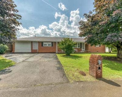 3 Bedroom 2BA 1568 ft Single Family Home For Sale in ERWIN, TN