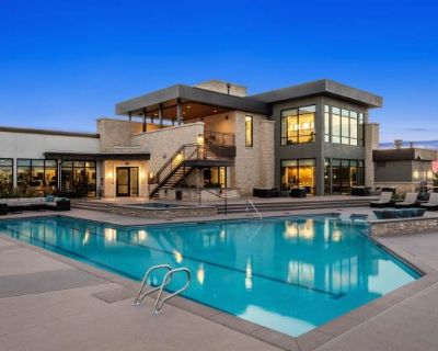 2 Bedroom 2BA 1134 ft Pet-Friendly Apartment For Rent in Arvada, CO