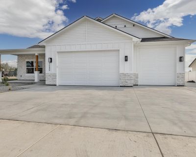 3 Bedroom 2BA 1746 ft Single Family House For Sale in Payette, ID