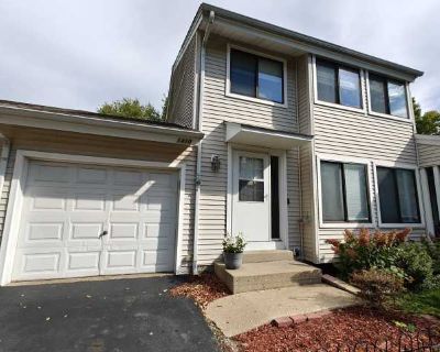 4 Bedroom 3BA 2500 ft Pet-Friendly Apartment For Rent in Palatine, IL