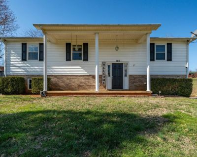 3 Bedroom 2BA 1918 ft Apartment For Rent in Jonesborough, TN