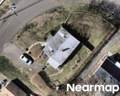 3 Bed 1 Bath Preforeclosure Property in Norwalk, CT 06851 - Random Rd