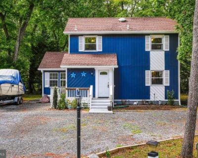 3 Bedroom 2BA 1220 ft Furnished Apartment For Rent in Ocean Pines, MD