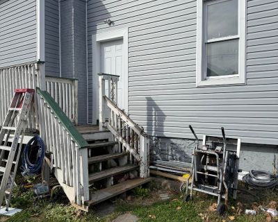 2 Bedroom 1BA 700 ft Single Family House For Rent in Hanover Township, PA