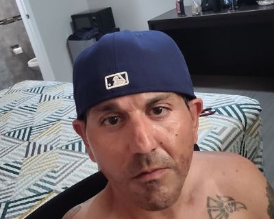 Esteban - Needs a House on iROOMit or a Room