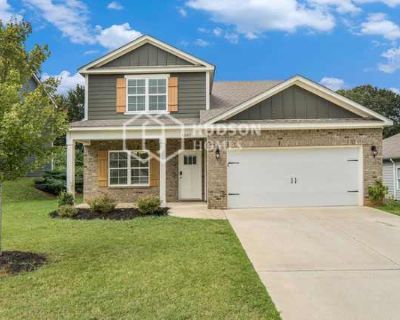 5 Bedroom 2.5BA 2618 ft Pet-Friendly Apartment For Rent in St. Clair County, AL