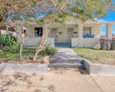 2 Bedroom 1BA 800 ft² Pet-Friendly Apartment For Rent in El Paso, TX 3625 Mountain Ave