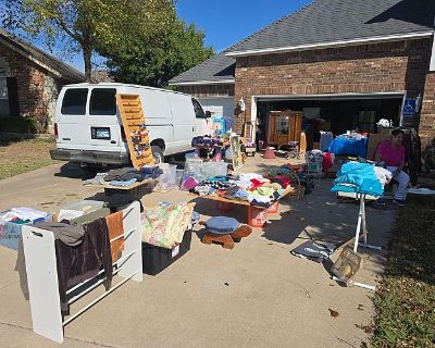 Garage Sale!