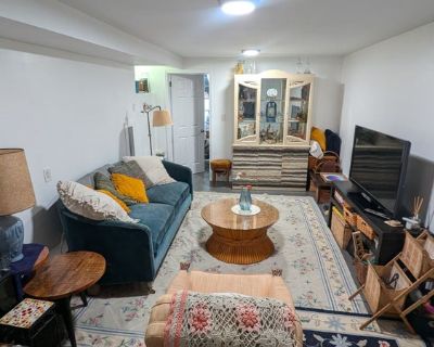 Total rooms: 2. Deposit: $1,850.00 * Utilities included?: No. References are not required. No preference. Smoking is allowed. Couples are welcome. Age preference: 26. Furnishings: Furnished * Parking: No * Garage: No * Yard/patio: Yes * Balcony/roof terrace: No * Disabled access: No * Living room: shared * Broadband included: No. Availability Available Nov 10 2026 Minimum term 1 month Maximum t...