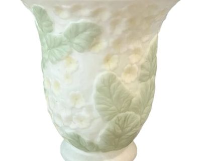A vintage, art glass vase attributed to Phoenix Consolidated. Features a tapered, molded glass vase adorned with hydrangea blossoms and leaves in pale muted shades. Unmarked.. Dimensions 8.25 W 8.25 D 8.5 H Styles Art Deco Art Nouveau Traditional Period Mid 20th Century Country of Origin United States Item Type Vintage, Antique or Pre-owned Shop Sustainably with Chairish Materials Art Glass Con...