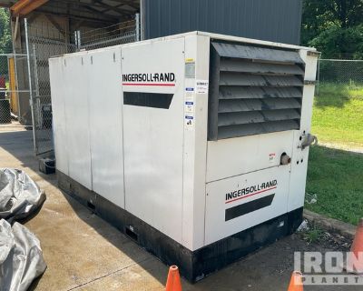 Ingersoll-Rand SSR-EP150 670 cfm Skid-Mounted Electric Air Compressor